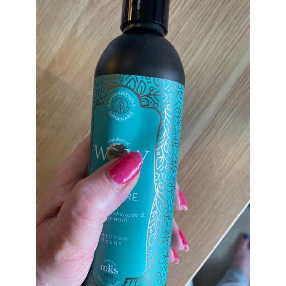 Earthly Body MKS Eco WOW Nurture Sulfate Free Shampoo and Body Wash 10 Oz - Picture 7 of 10